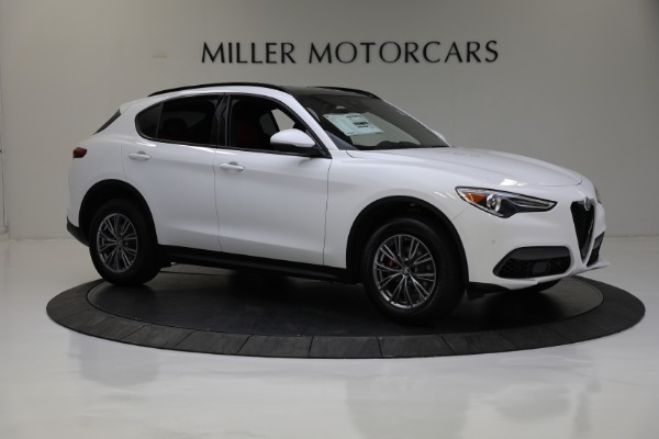 New 2022 Alfa Romeo Stelvio Sprint for sale Sold at Bentley Greenwich in Greenwich CT 06830 13