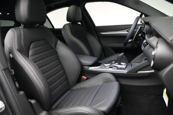 New 2022 Alfa Romeo Stelvio for sale Call for price at Bentley Greenwich in Greenwich CT 06830 22