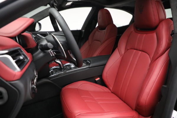 New 2022 Maserati Ghibli Modena Q4 for sale $103,255 at Bentley Greenwich in Greenwich CT 06830 15