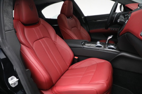 New 2022 Maserati Ghibli Modena Q4 for sale $103,255 at Bentley Greenwich in Greenwich CT 06830 26