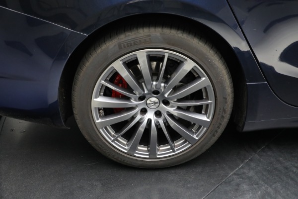 Used 2022 Maserati Ghibli Modena Q4 for sale Sold at Bentley Greenwich in Greenwich CT 06830 19