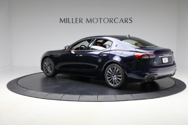Used 2022 Maserati Ghibli Modena Q4 for sale Sold at Bentley Greenwich in Greenwich CT 06830 3