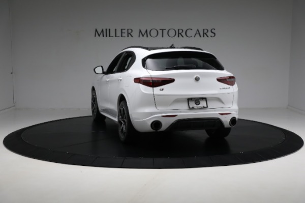 Used 2022 Alfa Romeo Stelvio Veloce for sale Sold at Bentley Greenwich in Greenwich CT 06830 12