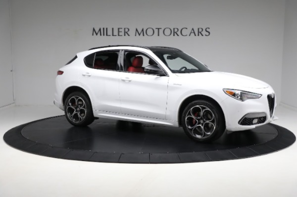 Used 2022 Alfa Romeo Stelvio Veloce for sale Sold at Bentley Greenwich in Greenwich CT 06830 22