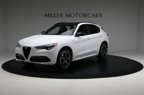 Used 2022 Alfa Romeo Stelvio Veloce for sale Sold at Bentley Greenwich in Greenwich CT 06830 3