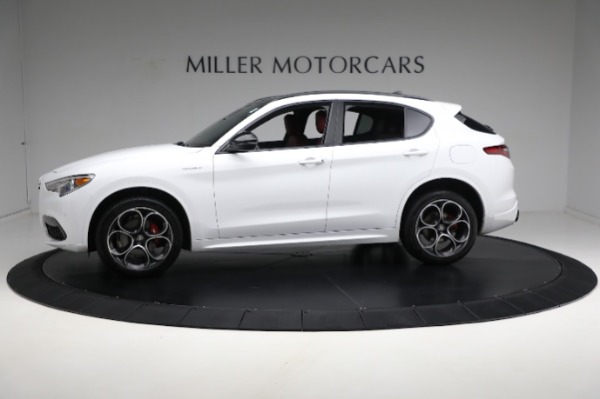 Used 2022 Alfa Romeo Stelvio Veloce for sale Sold at Bentley Greenwich in Greenwich CT 06830 6