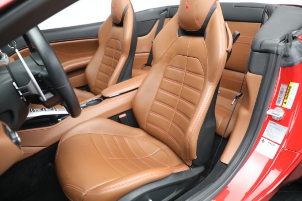 Used 2016 Ferrari California T for sale $179,900 at Bentley Greenwich in Greenwich CT 06830 24