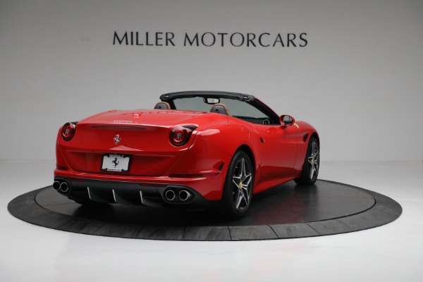 Used 2016 Ferrari California T for sale $179,900 at Bentley Greenwich in Greenwich CT 06830 7