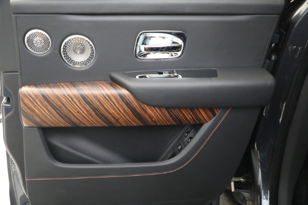 Used 2019 Rolls-Royce Cullinan for sale $229,900 at Bentley Greenwich in Greenwich CT 06830 27