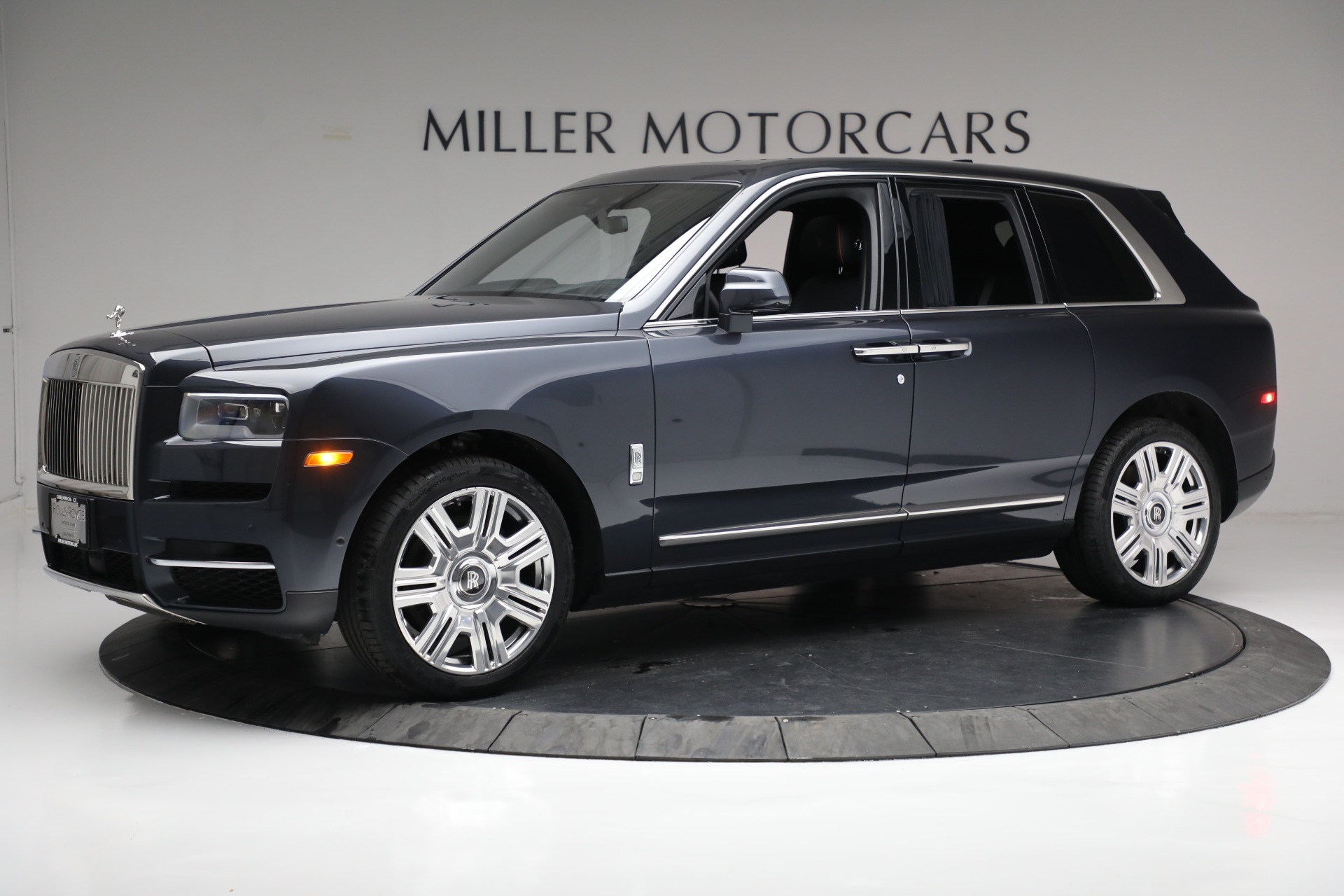 Used 2019 Rolls-Royce Cullinan for sale $369,900 at Bentley Greenwich in Greenwich CT 06830 1