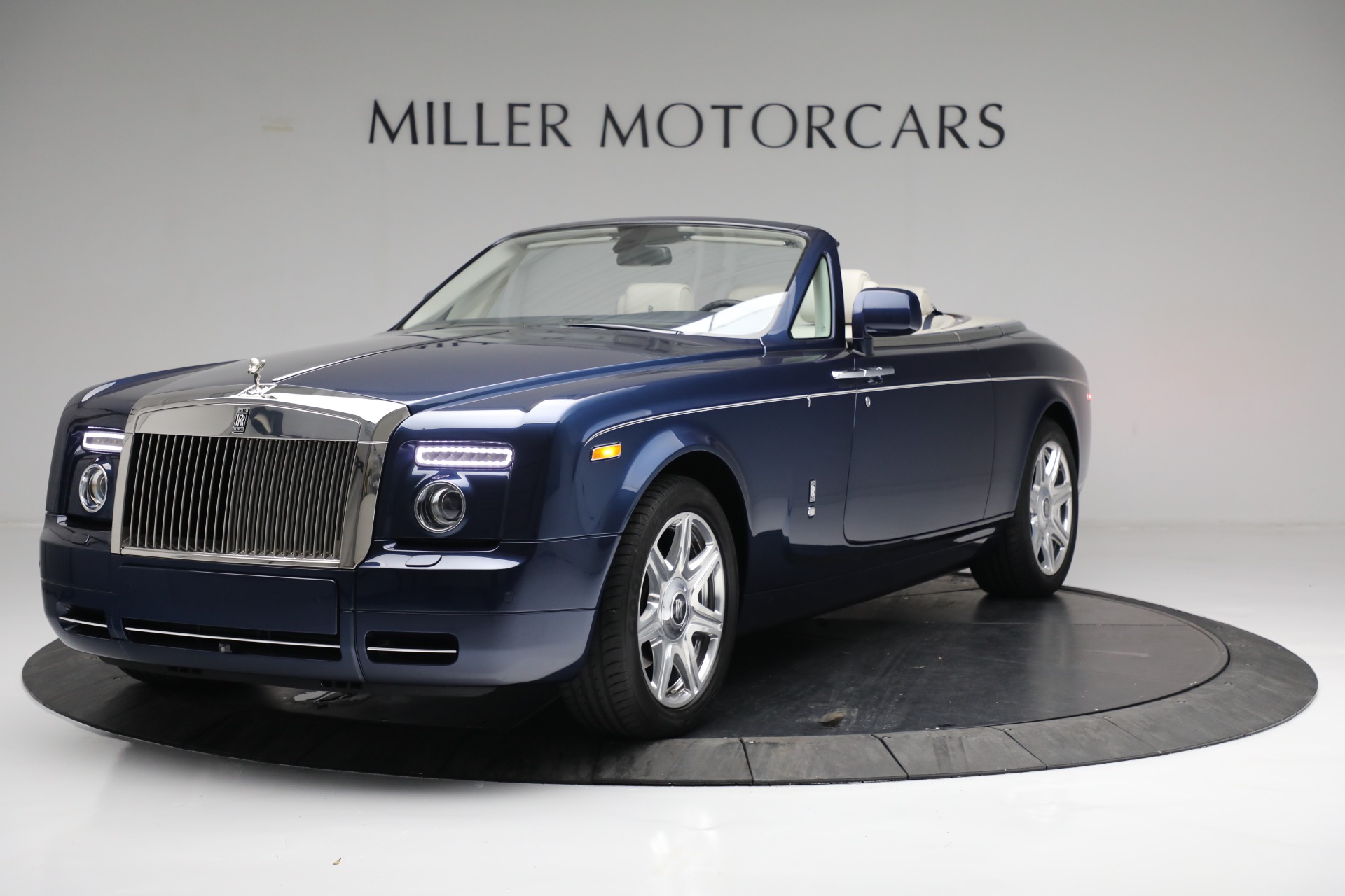 2011 Rolls-Royce Phantom Specs and Prices - Autoblog