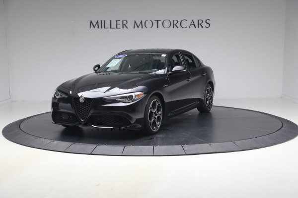 Used 2022 Alfa Romeo Giulia Veloce for sale $27,900 at Bentley Greenwich in Greenwich CT 06830 2