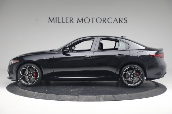 New 2022 Alfa Romeo Giulia Veloce for sale Sold at Bentley Greenwich in Greenwich CT 06830 3