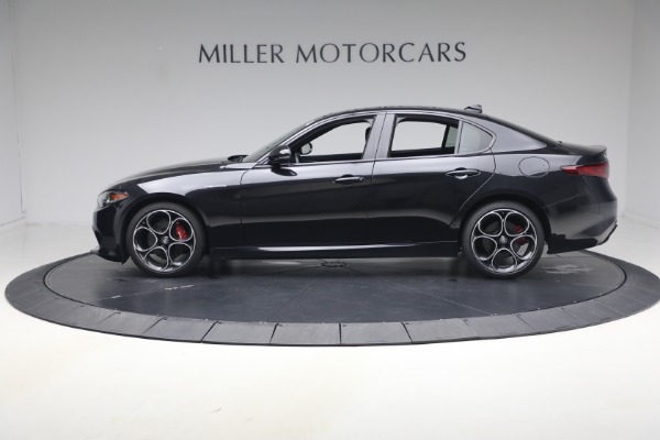Used 2022 Alfa Romeo Giulia Veloce for sale $27,900 at Bentley Greenwich in Greenwich CT 06830 3