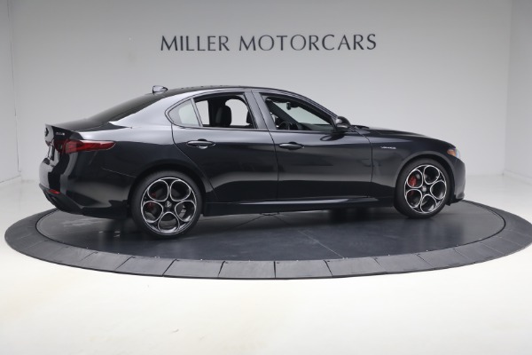 Used 2022 Alfa Romeo Giulia Veloce for sale $27,900 at Bentley Greenwich in Greenwich CT 06830 8