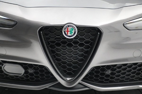 New 2022 Alfa Romeo Giulia Sprint for sale $48,455 at Bentley Greenwich in Greenwich CT 06830 26