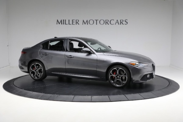 Used 2022 Alfa Romeo Giulia Veloce for sale Sold at Bentley Greenwich in Greenwich CT 06830 15