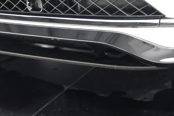 Used 2022 Bentley Bentayga Speed for sale $169,900 at Bentley Greenwich in Greenwich CT 06830 18