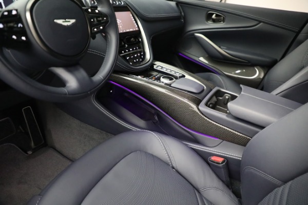 Used 2022 Aston Martin DBX for sale $189,900 at Bentley Greenwich in Greenwich CT 06830 27