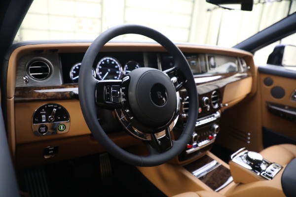 Used 2022 Rolls-Royce Phantom for sale $599,900 at Bentley Greenwich in Greenwich CT 06830 10