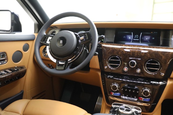 Used 2022 Rolls-Royce Phantom for sale $599,900 at Bentley Greenwich in Greenwich CT 06830 24