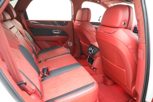 New 2022 Bentley Bentayga S for sale Sold at Bentley Greenwich in Greenwich CT 06830 24