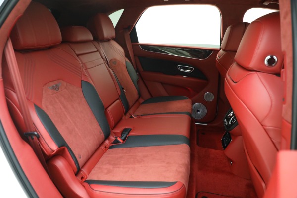 New 2022 Bentley Bentayga S for sale Sold at Bentley Greenwich in Greenwich CT 06830 25