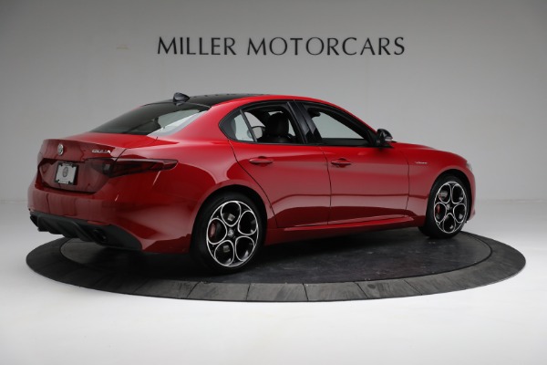 New 2022 Alfa Romeo Giulia Veloce for sale Sold at Bentley Greenwich in Greenwich CT 06830 8