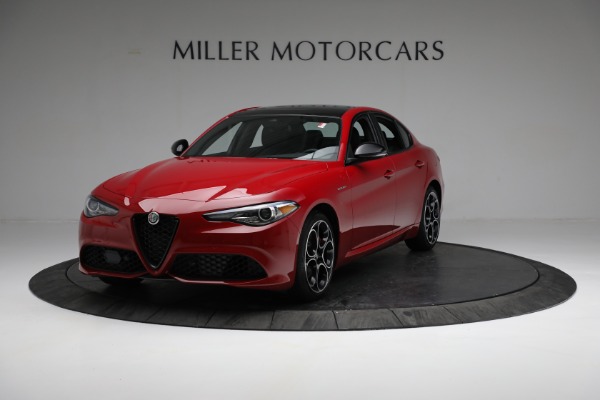 New 2022 Alfa Romeo Giulia Veloce for sale Sold at Bentley Greenwich in Greenwich CT 06830 1