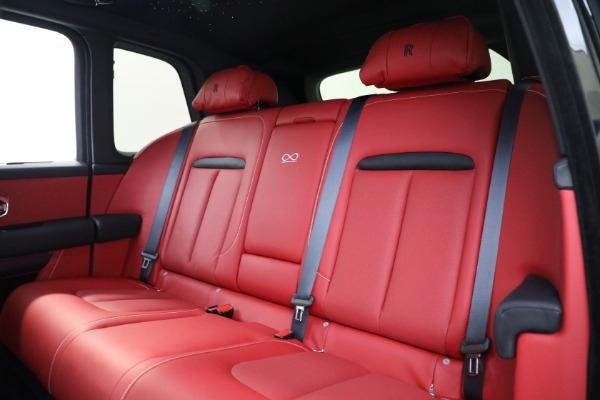 Used 2022 Rolls-Royce Black Badge Cullinan for sale $429,900 at Bentley Greenwich in Greenwich CT 06830 21