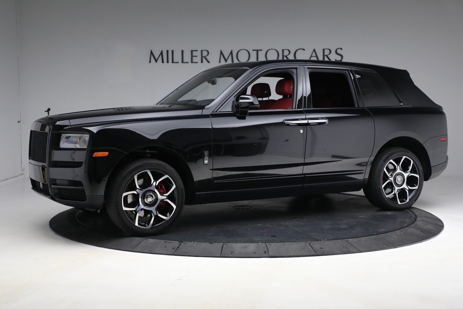 Used 2022 Rolls-Royce Black Badge Cullinan for sale $429,900 at Bentley Greenwich in Greenwich CT 06830 1