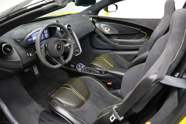 Used 2018 McLaren 570S Spider for sale $202,900 at Bentley Greenwich in Greenwich CT 06830 23