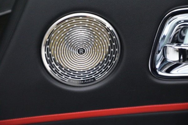 Used 2018 Rolls-Royce Black Badge Dawn for sale $355,900 at Bentley Greenwich in Greenwich CT 06830 27