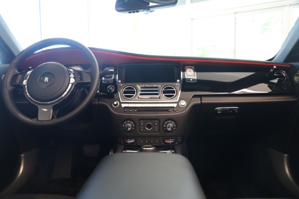 Used 2018 Rolls-Royce Black Badge Dawn for sale $355,900 at Bentley Greenwich in Greenwich CT 06830 4