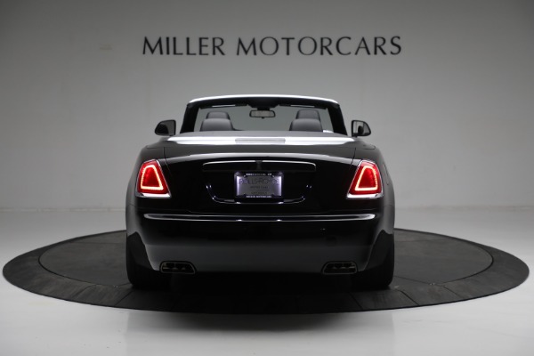 Used 2018 Rolls-Royce Black Badge Dawn for sale $355,900 at Bentley Greenwich in Greenwich CT 06830 9