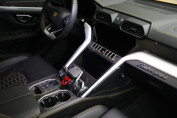 Used 2021 Lamborghini Urus for sale Sold at Bentley Greenwich in Greenwich CT 06830 17