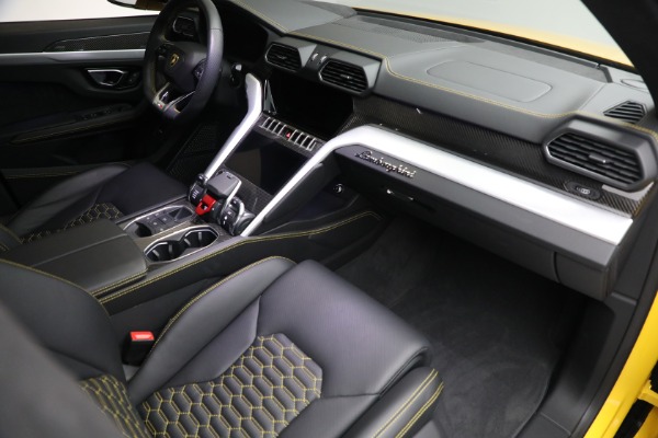 Used 2021 Lamborghini Urus for sale Sold at Bentley Greenwich in Greenwich CT 06830 20