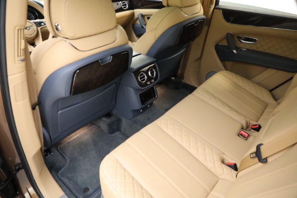 Used 2017 Bentley Bentayga W12 for sale Sold at Bentley Greenwich in Greenwich CT 06830 20