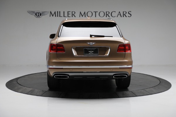 Used 2017 Bentley Bentayga W12 for sale Sold at Bentley Greenwich in Greenwich CT 06830 5
