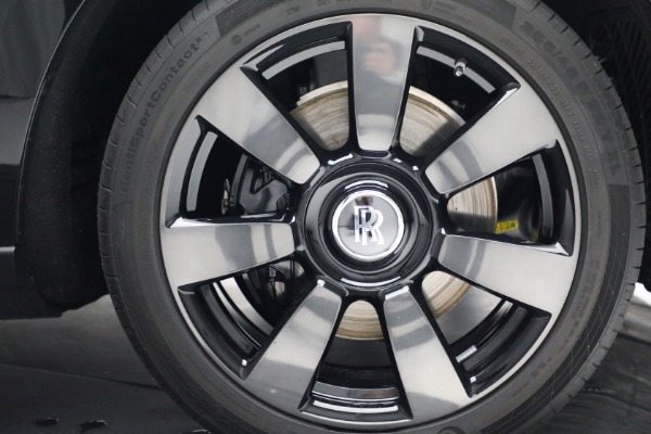 Used 2020 Rolls-Royce Cullinan for sale $439,900 at Bentley Greenwich in Greenwich CT 06830 18