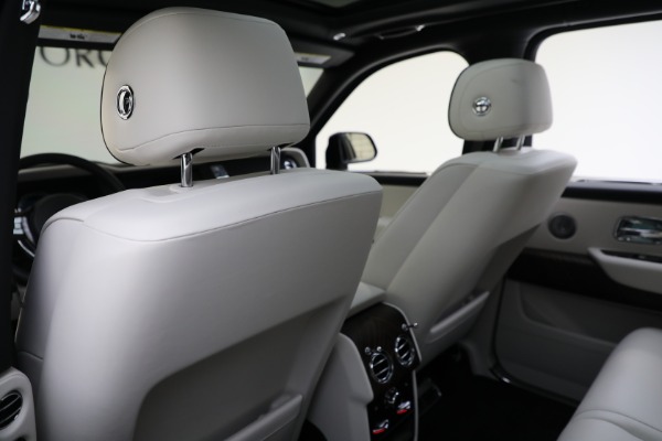 Used 2020 Rolls-Royce Cullinan for sale $439,900 at Bentley Greenwich in Greenwich CT 06830 22