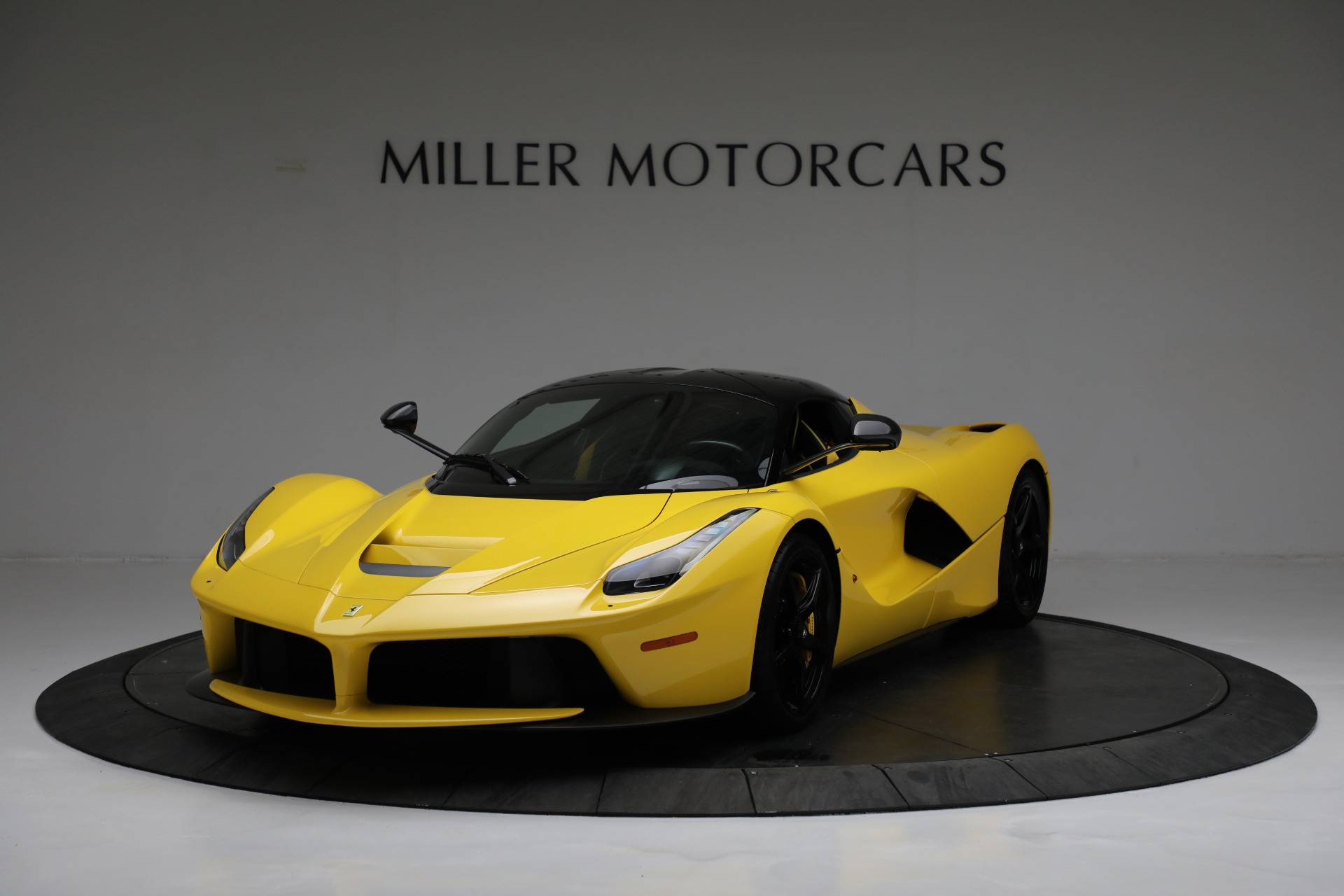 Used 2014 Ferrari LaFerrari for sale Sold at Bentley Greenwich in Greenwich CT 06830 1