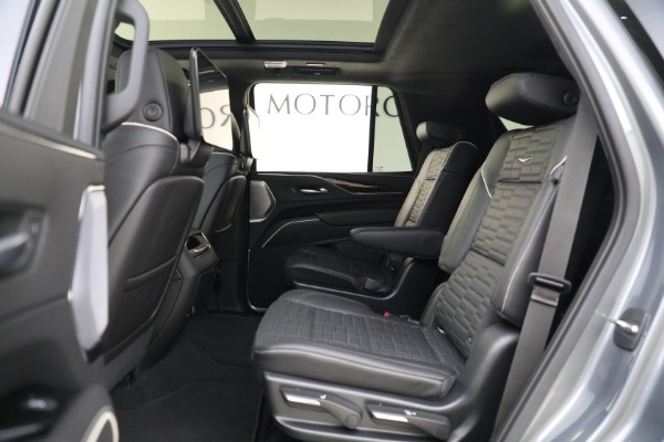 Used 2021 Cadillac Escalade Sport Platinum for sale Sold at Bentley Greenwich in Greenwich CT 06830 21