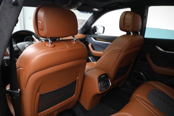Used 2019 Maserati Levante GranLusso for sale Sold at Bentley Greenwich in Greenwich CT 06830 20