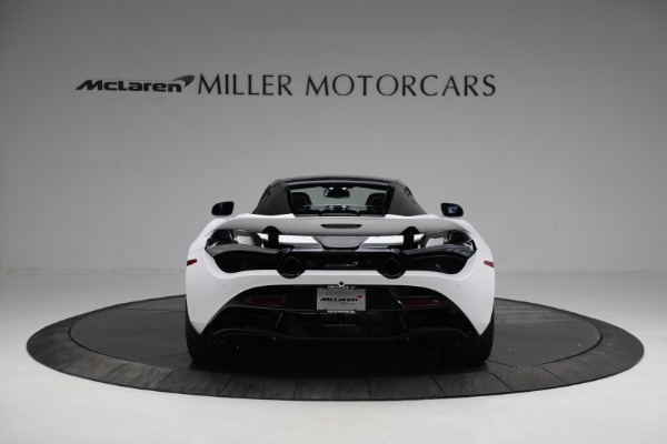 New 2022 McLaren 720S Spider Performance for sale Sold at Bentley Greenwich in Greenwich CT 06830 18