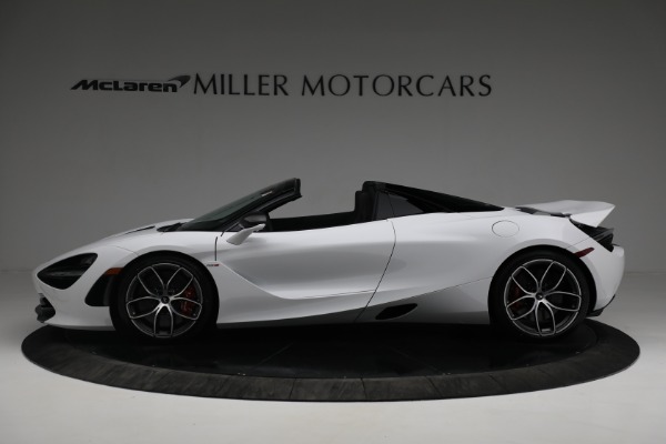 New 2022 McLaren 720S Spider Performance for sale $381,500 at Bentley Greenwich in Greenwich CT 06830 3