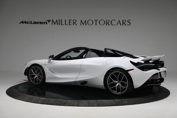 New 2022 McLaren 720S Spider Performance for sale $381,500 at Bentley Greenwich in Greenwich CT 06830 4