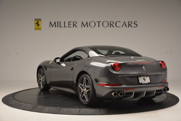 Used 2015 Ferrari California T for sale Sold at Bentley Greenwich in Greenwich CT 06830 17