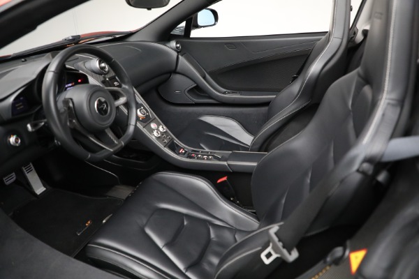 Used 2016 McLaren 675LT Spider for sale $275,900 at Bentley Greenwich in Greenwich CT 06830 27