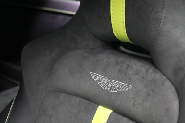 New 2022 Aston Martin Vantage F1 Edition for sale $210,586 at Bentley Greenwich in Greenwich CT 06830 17